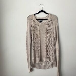 Buffalo Size Medium Long Sleeve